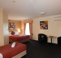 Cotswold Motor Inn - Accommodation Nelson Bay