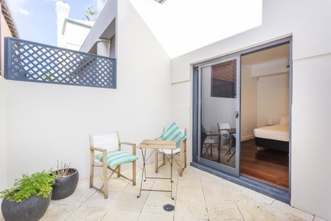 Cottesloe Aqua Retreat - Executive Escapes - Accommodation Nelson Bay 2