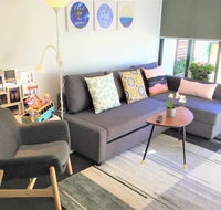 Cozy homely apartment CBR central - Accommodation Nelson Bay