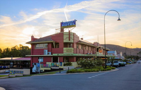 Criterion Hotel Gundagai - Nelson Bay Accommodation.com 0