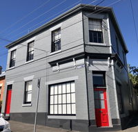 Cromwell Apartment - 3 Red Doors Battery Point - Accommodation Nelson Bay
