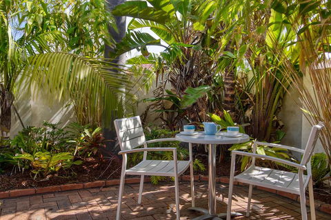Cronulla Beach House B&B - Accommodation Nelson Bay 3