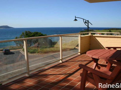 Cumbernauld #9 - 9/12 Terrigal Esp - Accommodation Nelson Bay 0