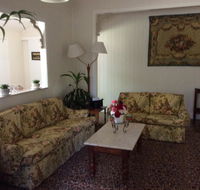 CupnSaucer Cottage - Accommodation Nelson Bay