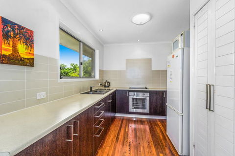 Cypress Beachfront - Accommodation Nelson Bay 2