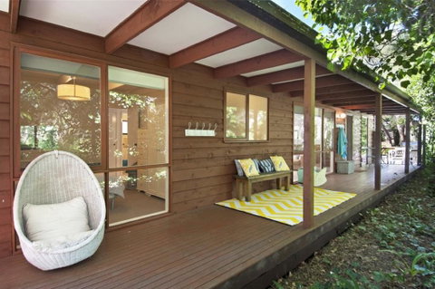 De Angelis Beach House - Accommodation Nelson Bay 0