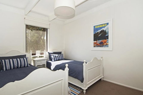De Angelis Beach House - Accommodation Nelson Bay 3