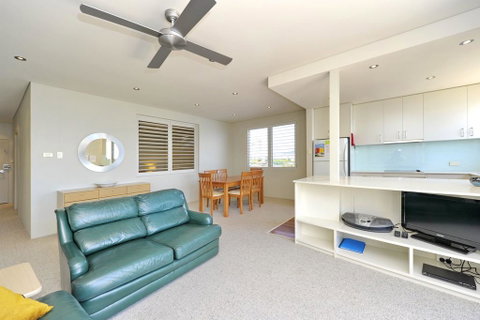 Del Rae Unit 12 - Shoal Bay - Accommodation Nelson Bay 2