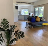 Delicate and Peaceful Bundoora Townhouse 20-R3 - Accommodation Nelson Bay