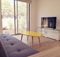 Delicate and Peaceful Bundoora Townhouse 20-R4 - Accommodation Nelson Bay