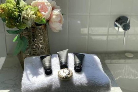 Delicate And Peaceful Bundoora Townhouse 7 - Accommodation Nelson Bay 2