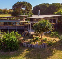 Delicate Nobby Artist Studio 898 Point Plomer Road - Nelsons Bay Accommodation
