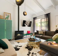Designer Town Villa - Accommodation Nelson Bay