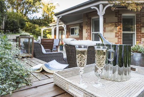 Diggers Beach Cottage - Accommodation Nelson Bay 2