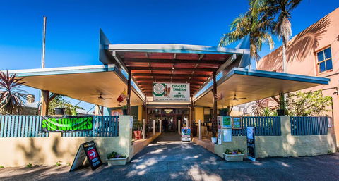 Diggers Tavern - Accommodation Nelson Bay 0