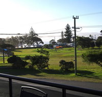 Dolphin Court 1 1 Gowing Street - Nelsons Bay Accommodation