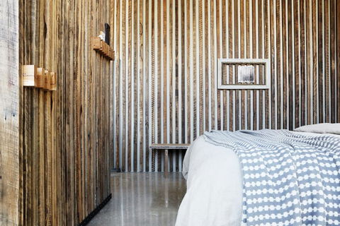 Drift House - Accommodation Nelson Bay 2
