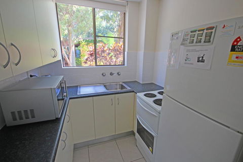 Dunes Holiday Apartments Unit 1 - Accommodation Nelson Bay 3