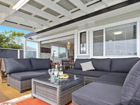 Dunkarein - 600m to bosom beach