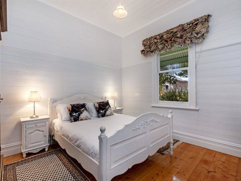EAMONT ON SACKVILLE - Accommodation Nelson Bay 3