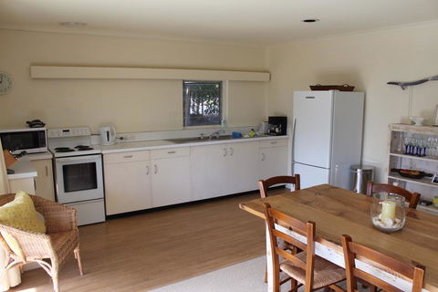 East Street Retreat - Accommodation Nelson Bay 3