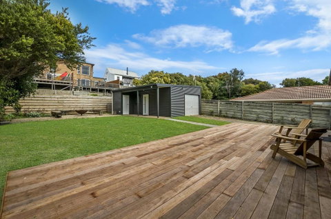East Tempy - House Only - Accommodation Nelson Bay 2