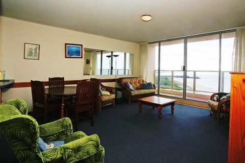 Ebbtide, Unit 33, 2-6 North Street - Accommodation Nelson Bay 3