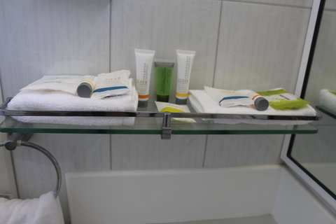 Econo Lodge Griffith Motor Inn - Nelsons Bay Accommodation 2