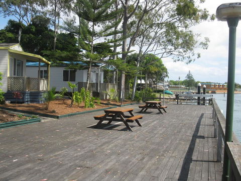 Edgewater Holiday Park - Accommodation Nelson Bay 2