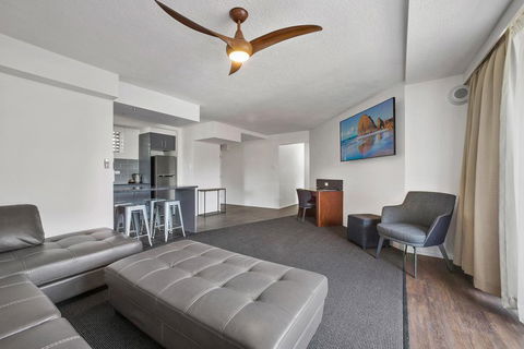 El Paso Motor Inn - Accommodation Nelson Bay 2