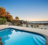 Ellerina Sea Vista Luxury Family Retreat with sauna pool amazing water views walk to beach - Accommodation Nelson Bay