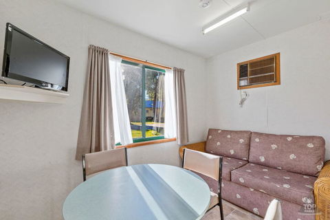 Elliston Waterloo Bay Tourist Park - Accommodation Nelson Bay 2