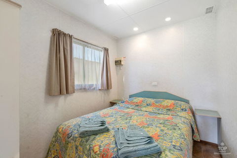 Elliston Waterloo Bay Tourist Park - Accommodation Nelson Bay 3