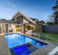 Elsternwick Paradise love where you live - Accommodation Nelson Bay