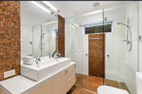 Elsternwick Paradise, Love Where You Live!!! - Accommodation Nelson Bay 2