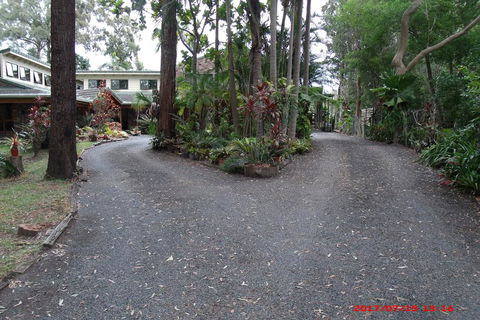Emerald Tropical Palms B & B - Accommodation Nelson Bay 3