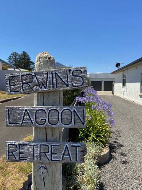 Erwins Lagoon Retreat - Nelsons Bay Accommodation 3