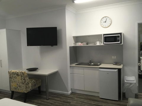 Escape On Lake - Accommodation Nelson Bay 1