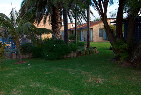 Esperance Beachfront Resort - Accommodation Nelson Bay 2