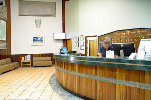 Eurong Beach Resort - Accommodation Nelson Bay 2