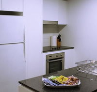 Executively Styled 2 Bed 2 Bath Perfect Location - Accommodation Nelson Bay