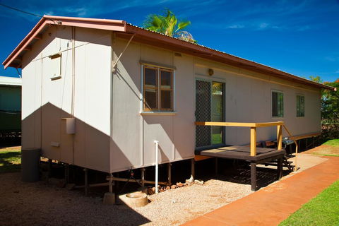 Exmouth Villas Unit 29 - Affordable 3 Bedroom Villa With A Great Location - Accommodation Nelson Bay 1