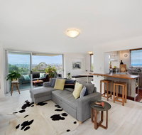 Experience Bondi Beach As Your Backdrop - Accommodation Nelson Bay