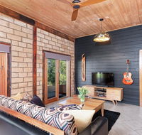 Falls River Luxury Accommodation - Accommodation Nelson Bay