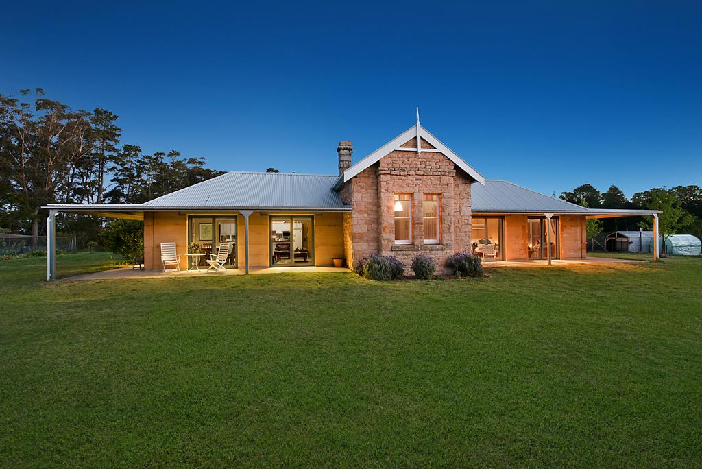 Kondut ACT Accommodation Nelson Bay