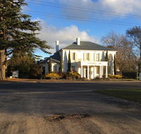 Fitzpatricks Inn - Accommodation Nelson Bay