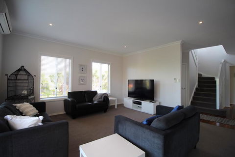 Flinders View - Accommodation Nelson Bay 1