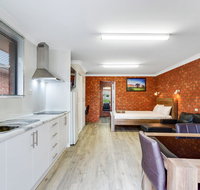 Fossicker Caravan Park - Accommodation Nelson Bay