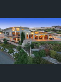 Book Lovely Banks Accommodation Vacations Accommodation Nelson Bay Accommodation Nelson Bay