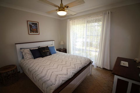 Gerry's Waterfront - Accommodation Nelson Bay 2